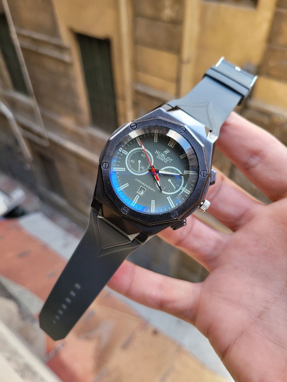 Watch Hublot slide 1