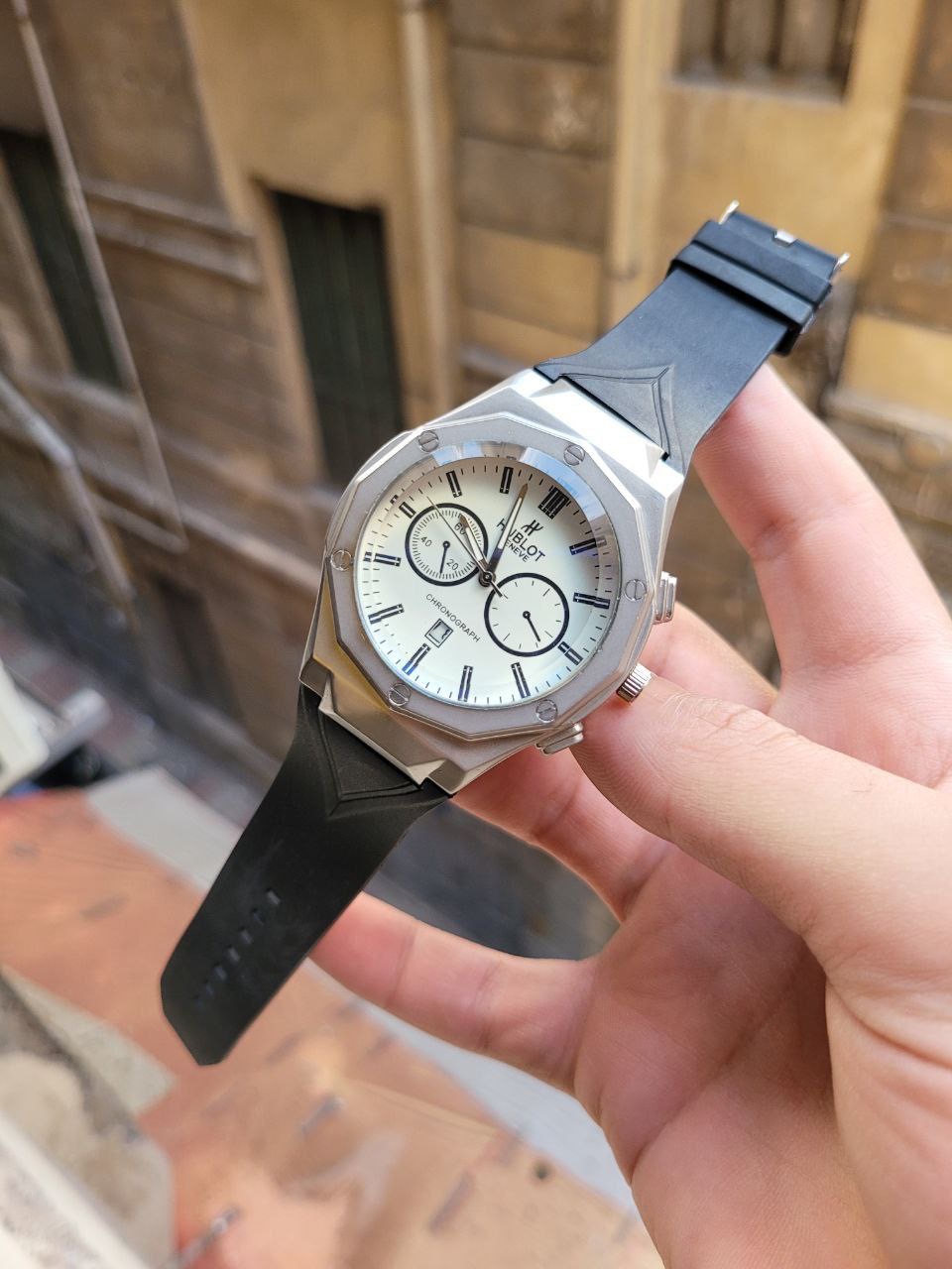 Watch Hublot slide 2