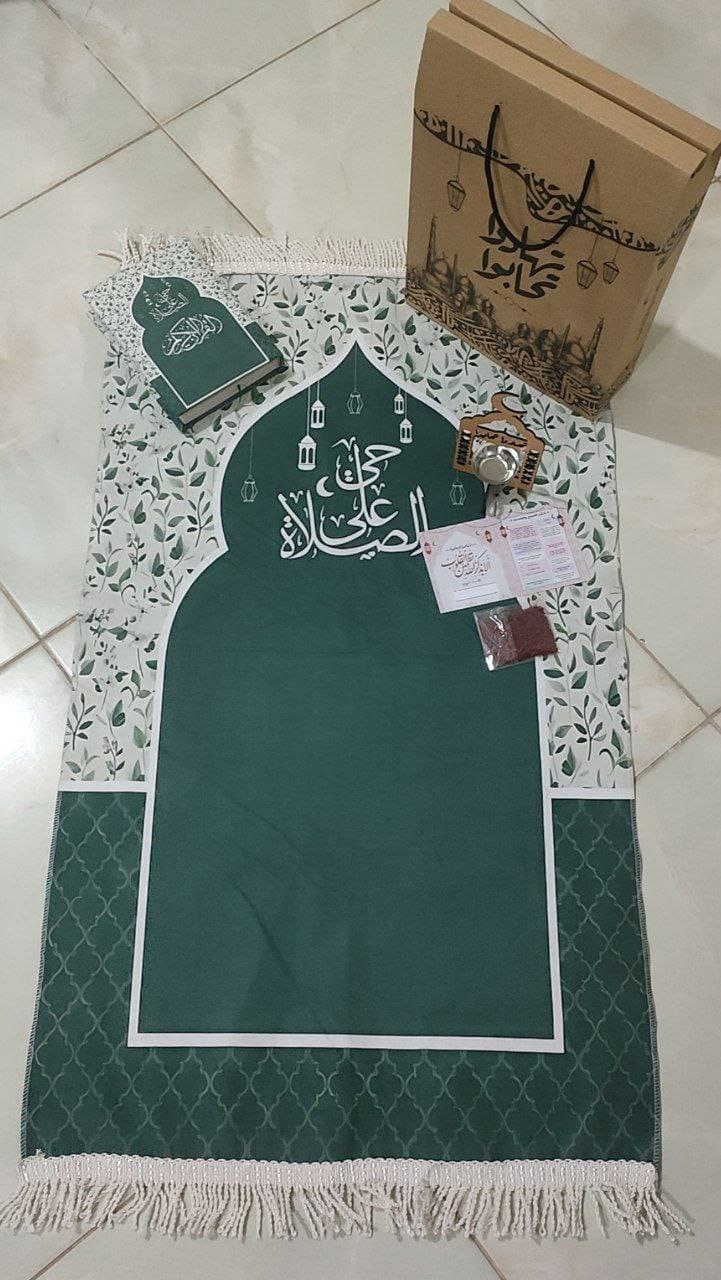 Watch GiftBox slide 2